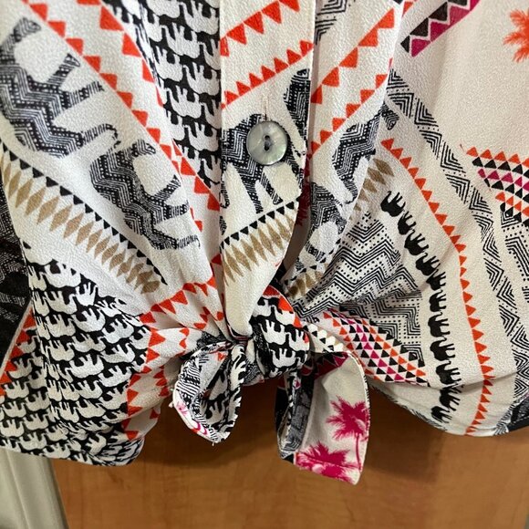 Ladies Ruby Red Blouse Size 1X - Elephant Print - Picture 4 of 5